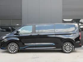 Ford Tourneo Custom 320 2.0 TDCI L2H1 Titanium X DC 170pk - Adaptive Cruise - LED - Blind Spot - Leder - Navigatie - 360 Camera - Trekhaak - Rijklaar thumbnail 8