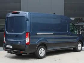 Ford Transit 350 2.0 TDCI L3H2 Limited 165pk - LUCHTVERING - ACC - Blind Spot - 360 camera - Navigatie - Stoel-Stuurverwarming - Trekhaak - Rijklaar thumbnail 3