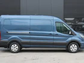 Ford Transit 350 2.0 TDCI L3H2 Limited 165pk - LUCHTVERING - ACC - Blind Spot - 360 camera - Navigatie - Stoel-Stuurverwarming - Trekhaak - Rijklaar thumbnail 29