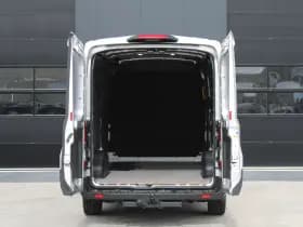 Ford Transit 350 2.0 TDCI L3H2 Limited Raptor 165pk - LUCHTVERING - ACC - Blind Spot - 360 camera - Raptor Grill - Stoel-Stuurverwarming - Trekhaak - Rijklaar thumbnail 4