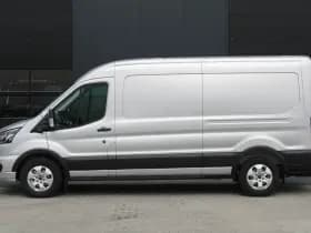 Ford Transit 350 2.0 TDCI L3H2 Limited Raptor 165pk - LUCHTVERING - ACC - Blind Spot - 360 camera - Raptor Grill - Stoel-Stuurverwarming - Trekhaak - Rijklaar thumbnail 31