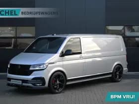 Volkswagen Transporter 2.0 TDI L2H1 28 Bulli 150pk - 20 Inch - Camera - Trekhaak - Leder - ACC - LED - Rijklaar