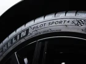 Volkswagen Transporter 2.0 TDI L2H1 28 Bulli 150pk - 20 Inch - Camera - Trekhaak - Leder - ACC - LED - Rijklaar thumbnail 16