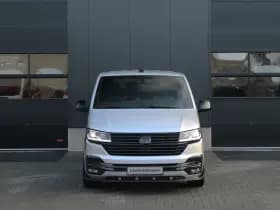 Volkswagen Transporter 2.0 TDI L2H1 28 Bulli 150pk - 20 Inch - Camera - Trekhaak - Leder - ACC - LED - Rijklaar thumbnail 3