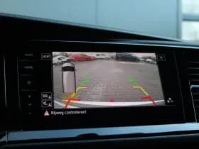 Volkswagen Transporter 2.0 TDI L2H1 28 Bulli 150pk - 20 Inch - Camera - Trekhaak - Leder - ACC - LED - Rijklaar thumbnail 22