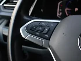 Volkswagen Transporter 2.0 TDI L2H1 28 Bulli 150pk - 20 Inch - Camera - Trekhaak - Leder - ACC - LED - Rijklaar thumbnail 23