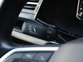 Volkswagen Transporter 2.0 TDI L2H1 28 Bulli 150pk - 20 Inch - Camera - Trekhaak - Leder - ACC - LED - Rijklaar thumbnail 29