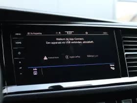 Volkswagen Transporter 2.0 TDI L2H1 28 Bulli 150pk - 20 Inch - Camera - Trekhaak - Leder - ACC - LED - Rijklaar thumbnail 34