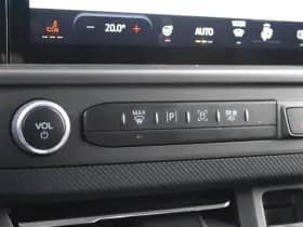 Ford Transit Custom 320 2.0 TDCI L2H1 Limited 150pk - Adaptive Cruise - Verwarmd stuur - Blind spot - Navigatie - Camera - Draadloos laden - Rijklaar thumbnail 29