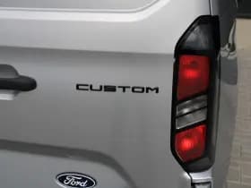 Ford Transit Custom 320 2.5 PHEV L2H1 Trend 232pk - 5 jaar GARANTIE - 2x Schuifdeur - Adaptive Cruise - Blind Spot - Navigatie - Camera - Verwarmd Stuur - Rijklaar thumbnail 40