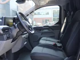 Ford Transit Custom 320 2.5 PHEV L2H1 Trend 232pk - 5 jaar GARANTIE - 2x Schuifdeur - Adaptive Cruise - Blind Spot - Navigatie - Camera - Verwarmd Stuur - Rijklaar thumbnail 11