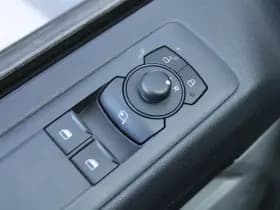 Ford Transit Custom 320 2.5 PHEV L2H1 Trend 232pk - 5 jaar GARANTIE - 2x Schuifdeur - Adaptive Cruise - Blind Spot - Navigatie - Camera - Verwarmd Stuur - Rijklaar thumbnail 15