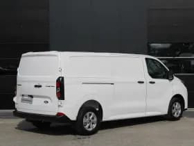Ford Transit Custom 320 2.5 PHEV L2H1 Trend 232pk - 5 jaar GARANTIE - 2x Schuifdeur - Adaptive Cruise - Blind Spot - Navigatie - Camera - Verwarmd Stuur - Rijklaar thumbnail 6