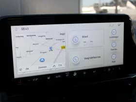 Ford Transit Custom 320 2.0 TDCI L2H1 Limited 170pk - 1+1 Stoelopstelling - 2x Schuifdeur - Adaptive Cruise - Verwarmd stuur - Blind spot - Navigatie - Camera - Draadloos laden - Rijklaar thumbnail 18