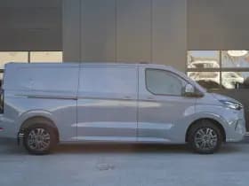 Ford Transit Custom 320 2.0 TDCI L2H1 Limited 170pk - 1+1 Stoelopstelling - 2x Schuifdeur - Adaptive Cruise - Verwarmd stuur - Blind spot - Navigatie - Camera - Draadloos laden - Rijklaar thumbnail 4