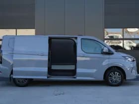 Ford Transit Custom 320 2.0 TDCI L2H1 Limited 170pk - 1+1 Stoelopstelling - 2x Schuifdeur - Adaptive Cruise - Verwarmd stuur - Blind spot - Navigatie - Camera - Draadloos laden - Rijklaar thumbnail 5