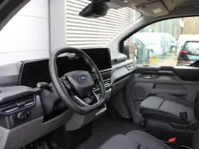 Ford Transit Custom 320 2.0 TDCI L2H1 Limited 170pk - 1+1 Stoelopstelling - 2x Schuifdeur - Adaptive Cruise - Verwarmd stuur - Blind spot - Navigatie - Camera - Draadloos laden - Rijklaar thumbnail 12