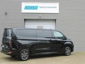 Ford Transit Custom 320 2.0 TDCI L2H1 Limited 170pk - 1+1 Stoelopstelling - 2x Schuifdeur - Adaptive Cruise - Verwarmd stuur - Blind spot - Navigatie - Camera - Draadloos laden - Rijklaar thumbnail 5