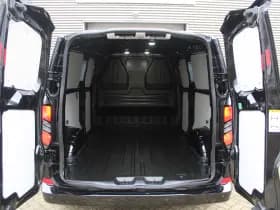 Ford Transit Custom 320 2.0 TDCI L2H1 Limited 170pk - 1+1 Stoelopstelling - 2x Schuifdeur - Adaptive Cruise - Verwarmd stuur - Blind spot - Navigatie - Camera - Draadloos laden - Rijklaar thumbnail 7