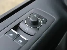 Ford Transit Custom 320 2.0 TDCI L2H1 Trend 136pk - 2x Schuifdeur - LED koplampen - Carplay - Android - Camera - Stoelverwarming - 70l tank - Rijklaar thumbnail 12