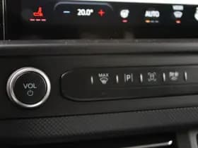 Ford Transit Custom 340 2.5 PHEV L2H1 Limited 232pk - 8 zits - Adaptive Cruise - Blind spot - Navi - Stuurverwarming - Airco achterin - Incl BPM - Rijklaar thumbnail 21