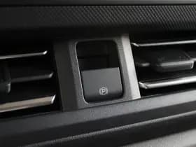 Ford Transit Custom 340 2.5 PHEV L2H1 Limited 232pk - 8 zits - Adaptive Cruise - Blind spot - Navi - Stuurverwarming - Airco achterin - Incl BPM - Rijklaar thumbnail 22