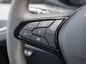 Renault Master T35 2.0 dCi 170pk L2H2 Extra - 2x Schuifdeur - Navigatie - Blind Spot - Camera - Stoelverwarming - Verwarmde voorruit - Rijklaar thumbnail 11