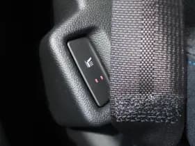 Renault Master T35 2.0 dCi 170pk L2H2 Extra - 2x Schuifdeur - Navigatie - Blind Spot - Camera - Stoelverwarming - Verwarmde voorruit - Rijklaar thumbnail 45