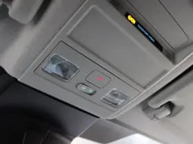 Ford Transit Custom 320 2.5 PHEV L2H1 Trend 232pk - 5 jaar GARANTIE - 2x Schuifdeur - Adaptive Cruise - Blind Spot - Navigatie - Camera - Verwarmd Stuur - Rijklaar thumbnail 37