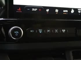 Ford Transit Custom 320 2.5 PHEV L1H1 Sport DC 232pk - 2x Schuif - 360 Camera - ACC - Keyless - Stoel/Stuurverwarming - Blindspot - Incl BPM - Rijklaar thumbnail 32