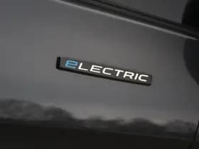 Mercedes-Benz EVito Extra Lang 66 kWh 116pk - Leder - Camera - LED - Carplay/Android - PDC - Stoelverwarming - Snelladen - Rijklaar thumbnail 45