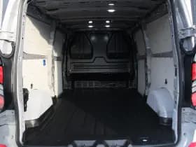 Ford Transit Custom 320 2.5 PHEV L2H1 Limited 232pk - 2x Schuifdeur - Trekhaak - Stoel/Stuurverwarming - ACC - Blindspot - Keyless - Rijklaar thumbnail 11