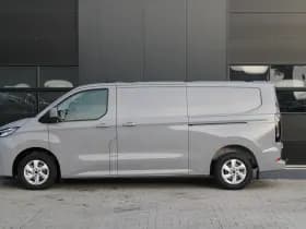 Ford Transit Custom 320 2.5 PHEV L2H1 Limited 232pk - 2x Schuifdeur - Trekhaak - Stoel/Stuurverwarming - ACC - Blindspot - Keyless - Rijklaar thumbnail 10