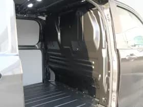 Ford Transit Custom 320 2.5 PHEV L2H1 Limited 232pk - 2x Schuifdeur - Trekhaak - Stoel/Stuurverwarming - ACC - Blindspot - Keyless - Rijklaar thumbnail 14