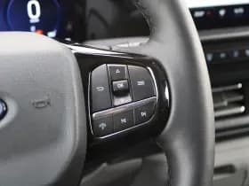 Ford Transit Custom 320 2.5 PHEV L2H1 Limited 232pk - 2x Schuifdeur - Trekhaak - Stoel/Stuurverwarming - ACC - Blindspot - Keyless - Rijklaar thumbnail 24