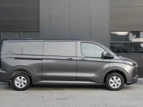 Ford Transit Custom 320 2.5 PHEV L2H1 Limited 232pk - 2x Schuifdeur - Trekhaak - Stoel/Stuurverwarming - ACC - Blindspot - Keyless - Rijklaar thumbnail 4