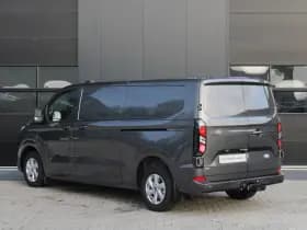 Ford Transit Custom 320 2.5 PHEV L2H1 Limited 232pk - 2x Schuifdeur - Trekhaak - Stoel/Stuurverwarming - ACC - Blindspot - Keyless - Rijklaar thumbnail 9