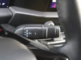 Ford Transit Custom 320 2.5 PHEV L2H1 Limited 232pk - 2x Schuifdeur - Trekhaak - Stoel/Stuurverwarming - Blindspot - Keyless - Rijklaar thumbnail 23