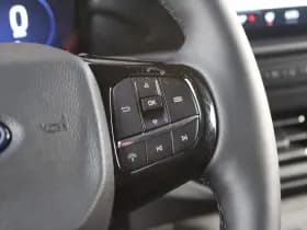 Ford Transit Custom 320 2.5 PHEV L2H1 Limited 232pk - 2x Schuifdeur - Trekhaak - Stoel/Stuurverwarming - Blindspot - Keyless - Rijklaar thumbnail 24