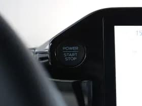 Ford Transit Custom 320 2.5 PHEV L2H1 Limited 232pk - 2x Schuifdeur - Trekhaak - Stoel/Stuurverwarming - Blindspot - Keyless - Rijklaar thumbnail 25