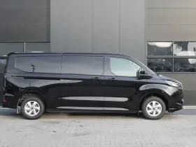 Ford Transit Custom 320 2.5 PHEV L2H1 Limited 232pk - 2x Schuifdeur - Trekhaak - Stoel/Stuurverwarming - Blindspot - Keyless - Rijklaar thumbnail 4