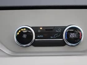 Ford Tourneo Custom 340 2.5 PHEV L2H1 Titanium X 232pk - ACC - Pano - B&O - Elek. schuifdeuren - 360 camera - Elek-Trekhaak - Prijs excl. BTW - Rijklaar thumbnail 42