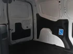 Ford E-Transit Courier Trend 44 kWh 136pk - Stoel/Stuurverwarming - Camera - Cruise - Carplay/Android - Rijklaar thumbnail 12