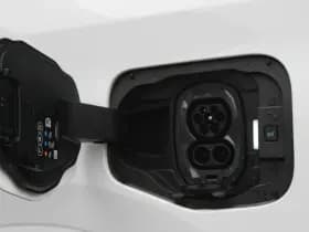 Ford E-Transit Courier Trend 44 kWh 136pk - Stoel/Stuurverwarming - Camera - Cruise - Carplay/Android - Rijklaar thumbnail 24