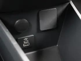 Ford E-Transit Courier Trend 44 kWh 136pk - Stoel/Stuurverwarming - Camera - Cruise - Carplay/Android - Rijklaar thumbnail 36