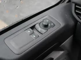 Ford E-Transit Custom 320 L1H1 Trend 65 kWh - Camera - Stoelverwarming - Carplay/Android - Rijklaar thumbnail 17