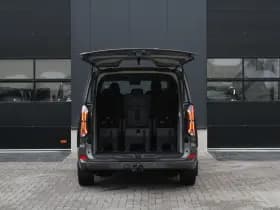 Ford Tourneo Custom 340 2.5 PHEV L2H1 Titanium X 232pk - 2x Schuif - ACC - 360 camera - Leder - Prijs excl. BTW - Rijklaar thumbnail 8