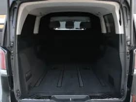 Mercedes-Benz V-Klasse 300d - Avantgarde - DC - 4-matic - 360 Cam - Multibeam - Elektrische schuifdeuren - Digitale spiegel - Volle auto - Rijklaar thumbnail 18