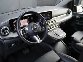 Mercedes-Benz V-Klasse 300d - Avantgarde - DC - 4-matic - 360 Cam - Multibeam - Elektrische schuifdeuren - Digitale spiegel - Volle auto - Rijklaar thumbnail 19