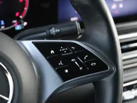 Mercedes-Benz V-Klasse 300d - Avantgarde - DC - 4-matic - 360 Cam - Multibeam - Elektrische schuifdeuren - Digitale spiegel - Volle auto - Rijklaar thumbnail 30